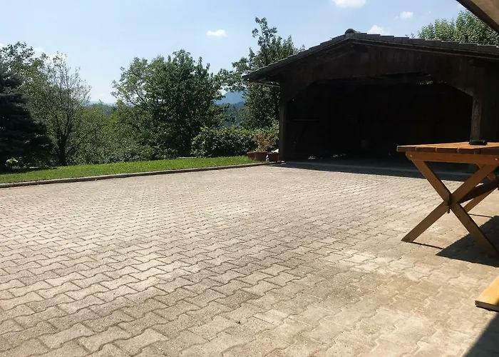 Tosca Near Vintgar And Bled Згорнье-Горье